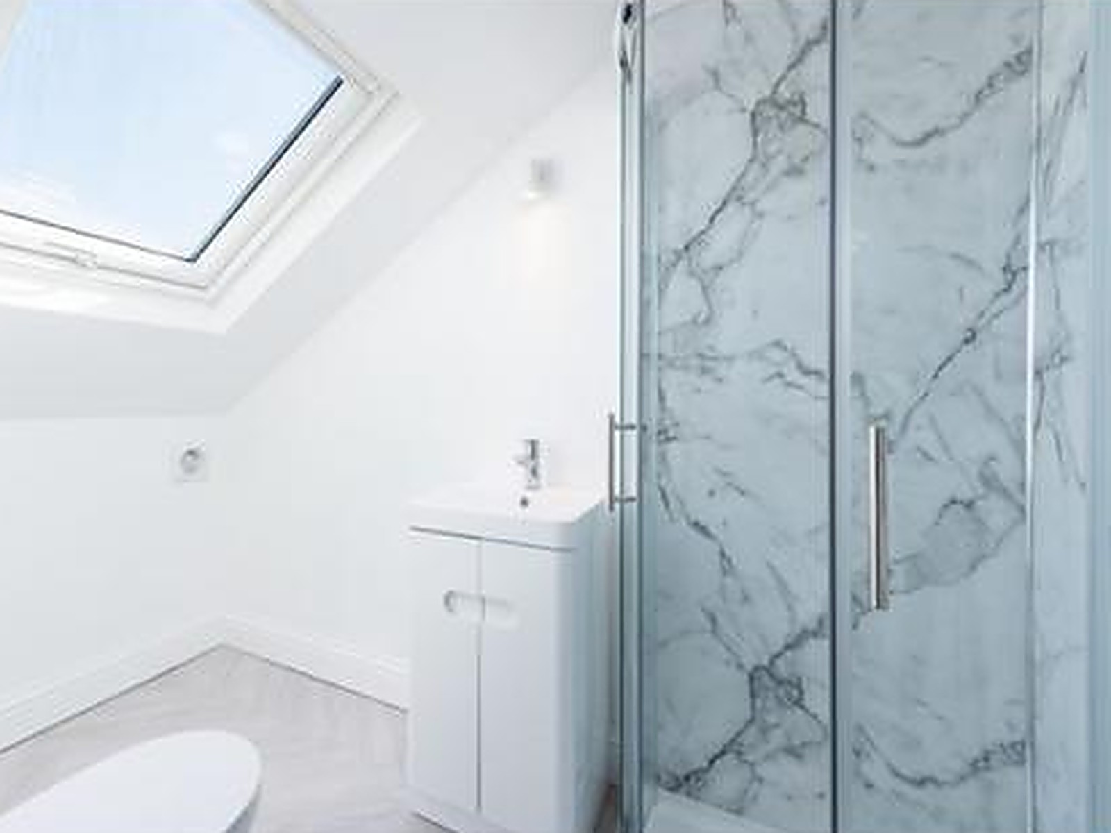 Loft en-suite